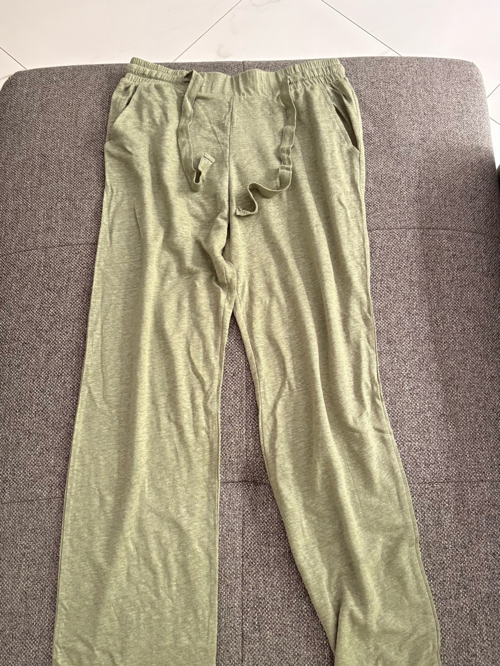Pantalon lounge 100% Lin vert sauge